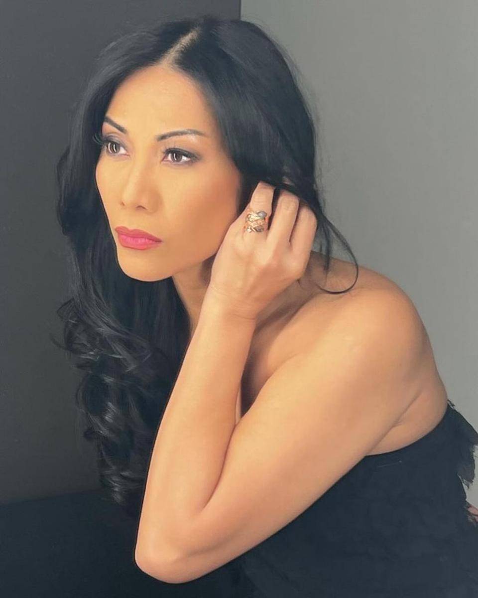 ide makeup ala Anggun C sasmi (instagram.com/anggun_cipta)