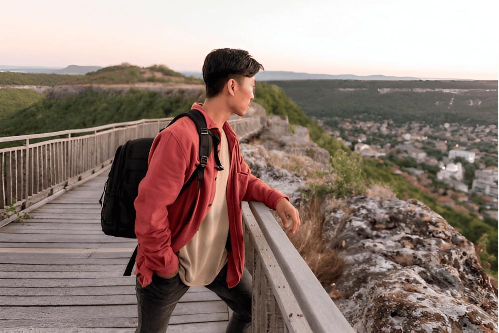 7 Notes Spicy yang Cocok Digunakan saat Solo Traveling