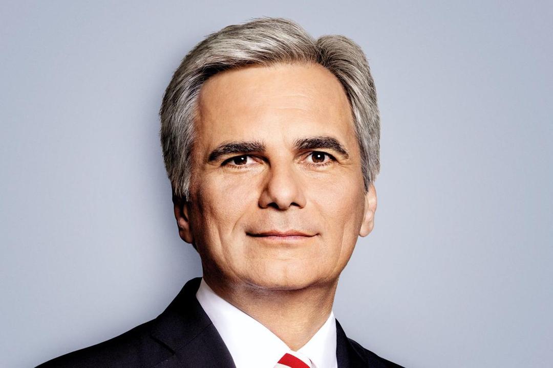 http://cdn.idntimes.com/content-images/community/2017/08/werner-faymann-spoe-4f19659efa338af50d2412997eafdee9.jpg