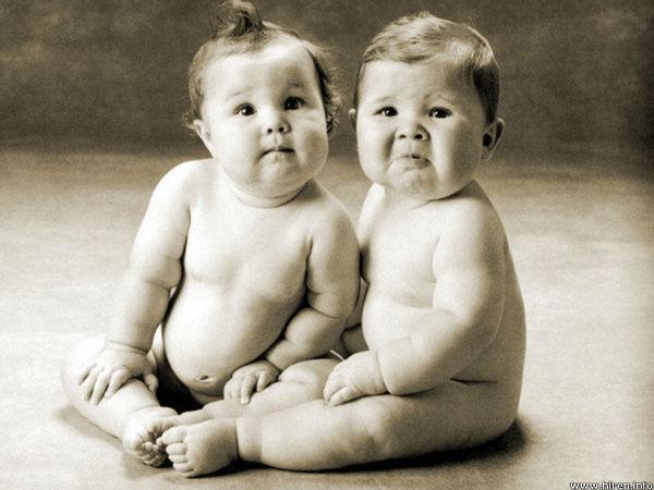 http://cdn.idntimes.com/content-images/post/old/0b860-twins23_backgroundkid.jpg