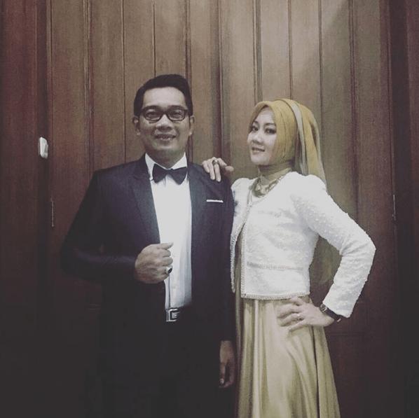 http://cdn.idntimes.com/content-images/post/20160404/10-malam-ini-spectre-syariah-41f0ba564d25a7a5aabb3ce375a66e48.PNG