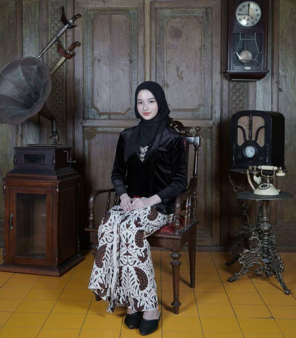 Rr. Nabila Putri (instagram.com/napputt)