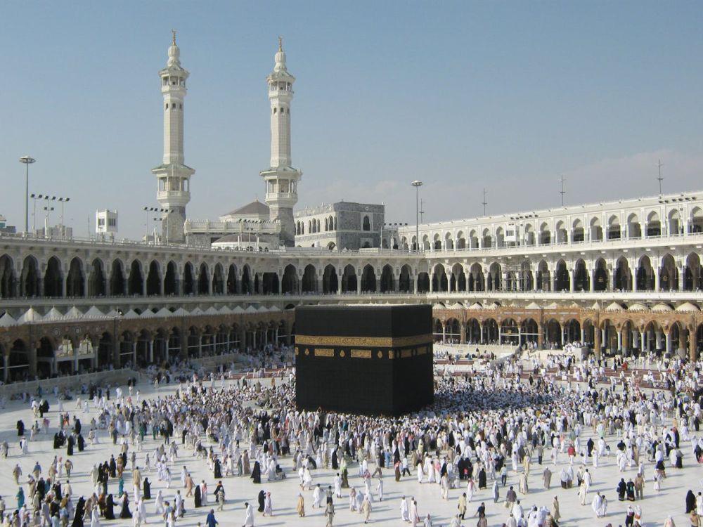 5 Bingkisan untuk Berangkat Haji, Lebih Khusyuk Ibadah