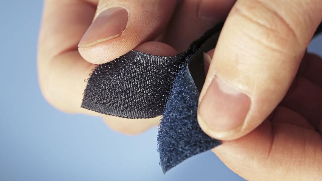 http://cdn.idntimes.com/content-images/post/20160806/1280-velcro-rebranding-e3a77ca841939f5418051fcfac172071.jpg