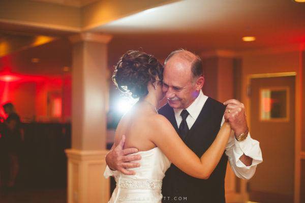 http://cdn.idntimes.com/content-images/post/old/12c74-dad31_catiebartlett.jpg