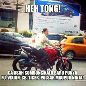 http://cdn.idntimes.com/content-images/post/20150825/14macantua.jpg