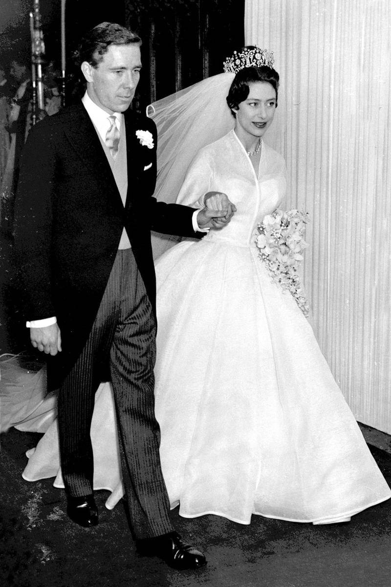 https://cdn.idntimes.com/content-images/post/20180519/1960-princess-margaret-antony-armstrong-jones-60122ad28b145490950f9d5e14c14b7f.jpg