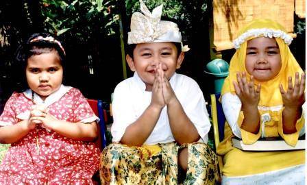 http://cdn.idntimes.com/content-images/post/old/1ef10-toleransi-agama.jpg