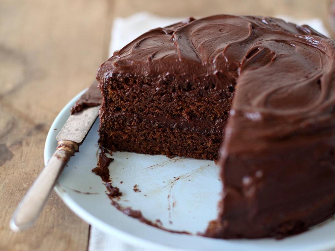https://cdn.idntimes.com/content-images/post/20180222/201202-xl-moms-chocolate-cake-6b3b0c16f468506845703bc2ee990d7e.jpg