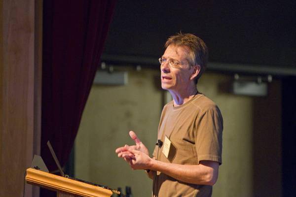 http://cdn.idntimes.com/content-images/post/old/208d1-Jay-Neitz_prometheus_med_utah_edu.jpg