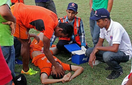 http://cdn.idntimes.com/content-images/post/old/2abbc-aklifairuz_sportskeeda.jpg