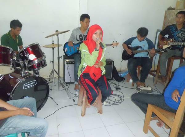 http://cdn.idntimes.com/content-images/post/old/2abe0-Kaset10_kemenaggoid.jpg