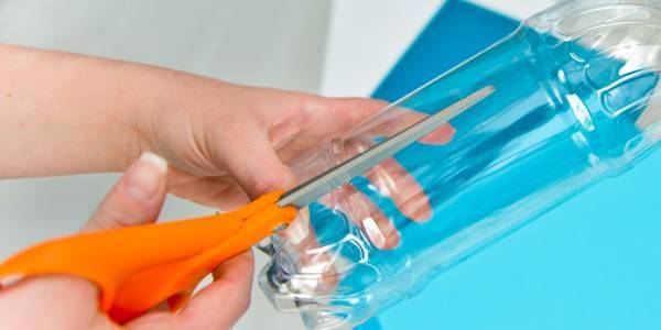 http://cdn.idntimes.com/content-images/post/old/2b785-celengan-botol---cloudfront.net.jpg