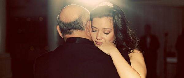 http://cdn.idntimes.com/content-images/post/old/2c8cf-dad19_charlottedjservice.jpg