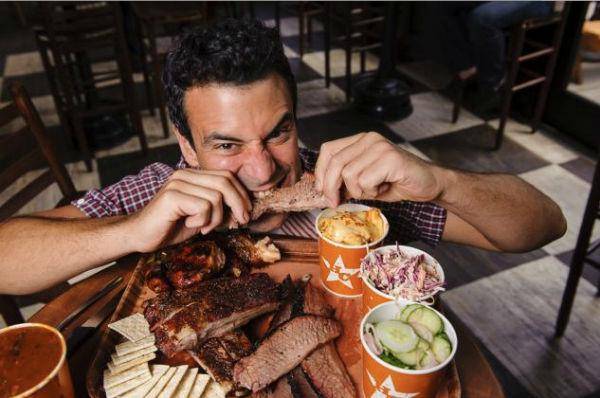 http://cdn.idntimes.com/content-images/post/old/2dce1-Foodies10_nydailynewscom.jpg