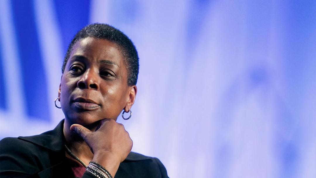 https://cdn.idntimes.com/content-images/post/20170212/3044465-poster-p-2-ursulaburns-2272be2797e07387e72d31e0ef13d6a2.jpg