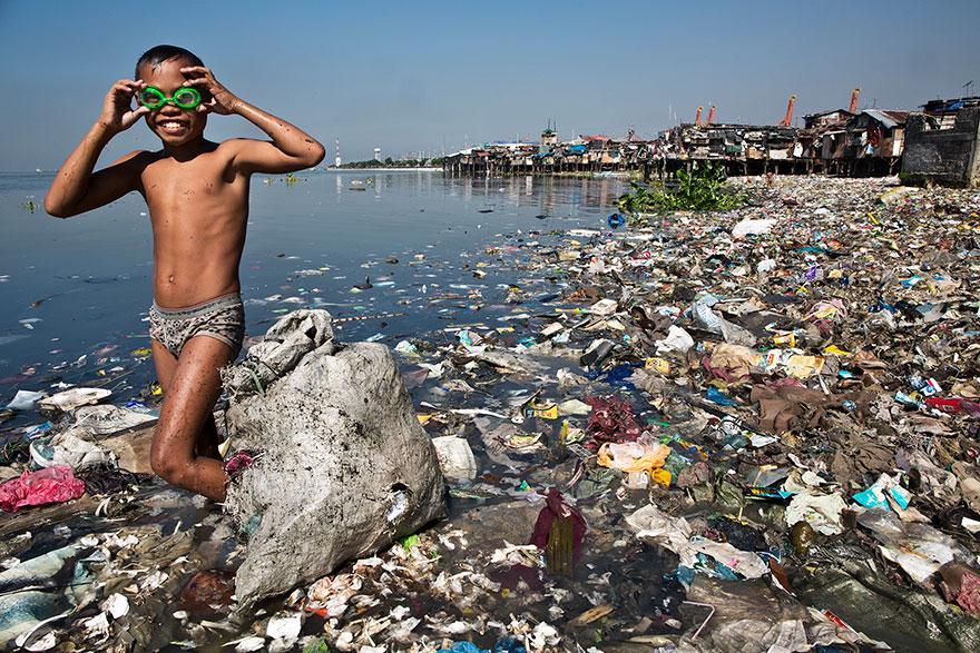 http://cdn.idntimes.com/content-images/post/old/3f55f-sampah.jpg