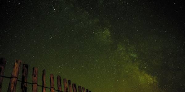 http://cdn.idntimes.com/content-images/post/old/40618-star---pexels.com.jpg