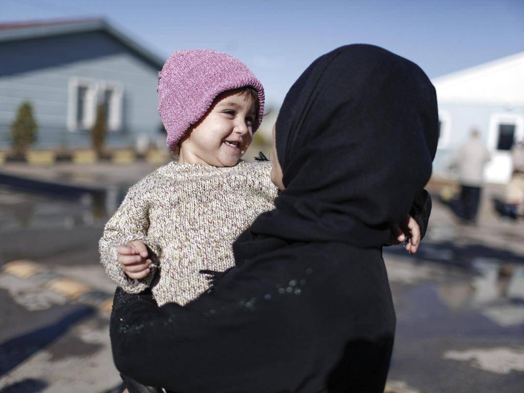 http://cdn.idntimes.com/content-images/post/old/47491-syria-refugee-1_independentcouk.jpg