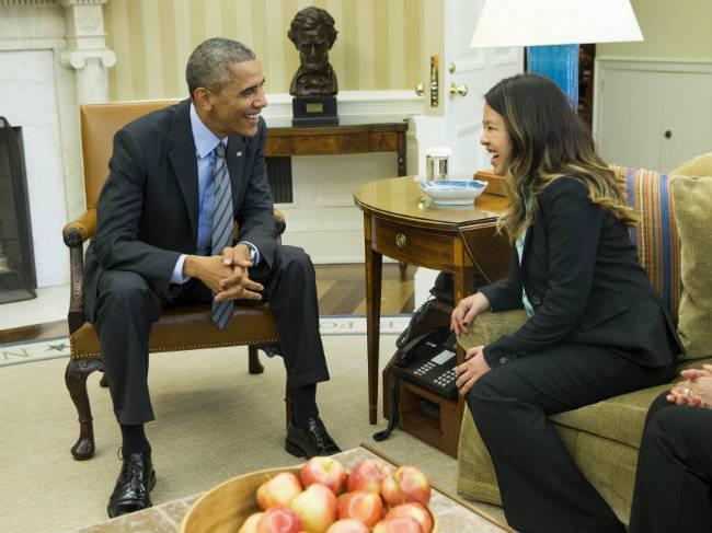 http://cdn.idntimes.com/content-images/post/old/4a9b4-nina-met-obama_ndtvcom.jpg