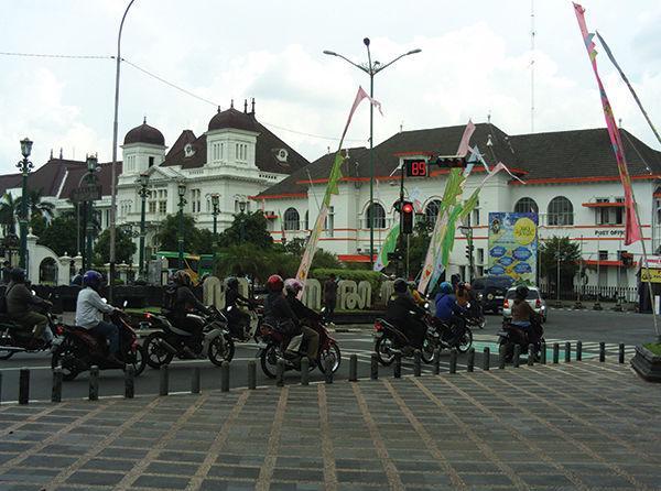 http://cdn.idntimes.com/content-images/post/old/4e707-Jogja9_ngarepburiwordpresscom.jpg