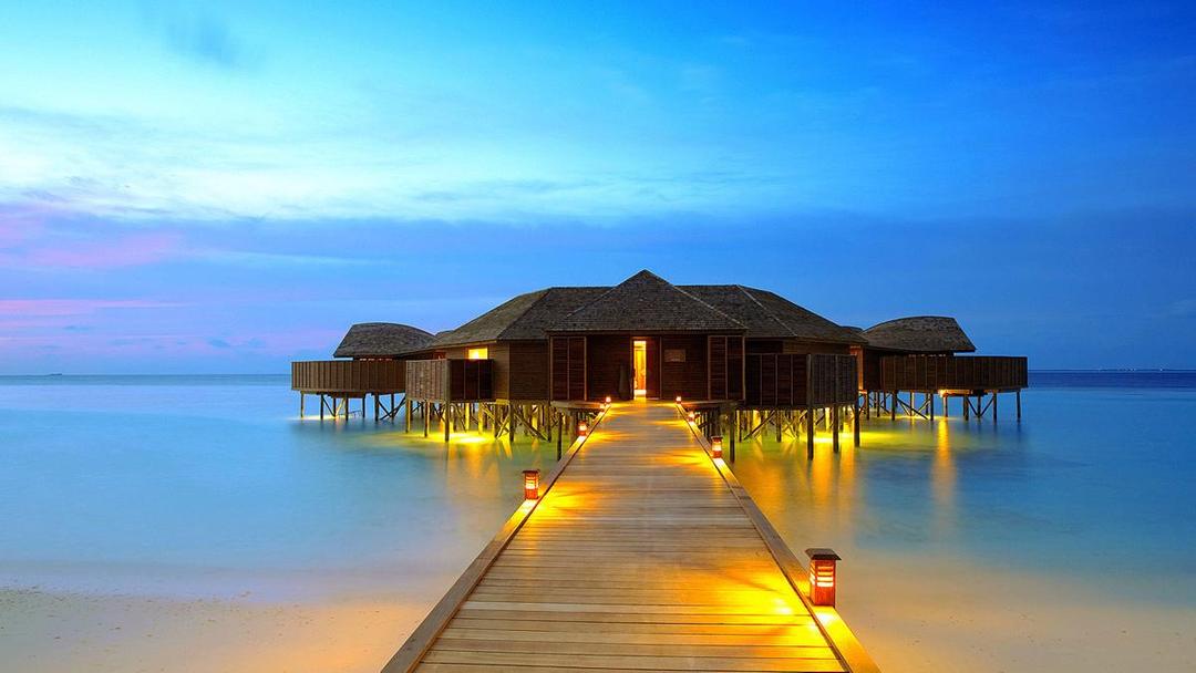 https://cdn.idntimes.com/content-images/post/20170428/5170851-beautiful-bali-wallpapers-c0e03ba496cc69e9311783f727a5b37b.jpg