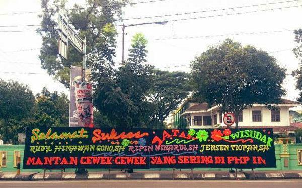 http://cdn.idntimes.com/content-images/post/old/5a428-Bunga2_weddingasikcom.jpg