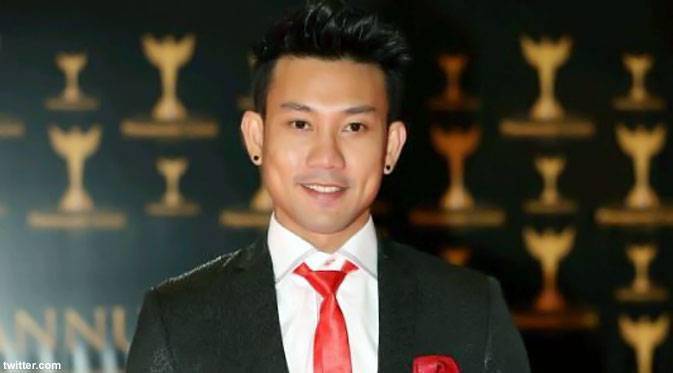 http://cdn.idntimes.com/content-images/post/old/5c334-denny-sumargo-aktor-130516b.jpg