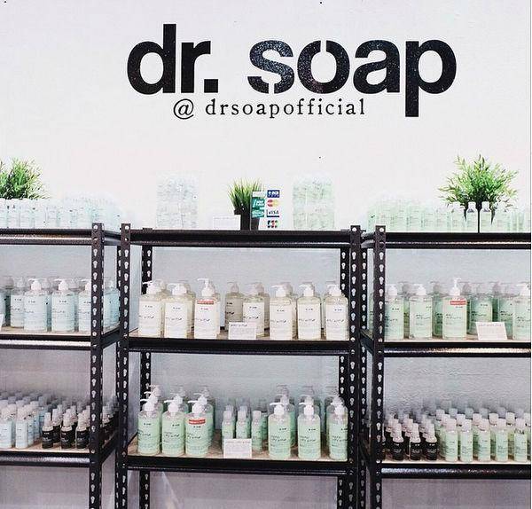 http://cdn.idntimes.com/content-images/post/old/5fb27-OMG2_instagramcom-drsoapofficial.jpg