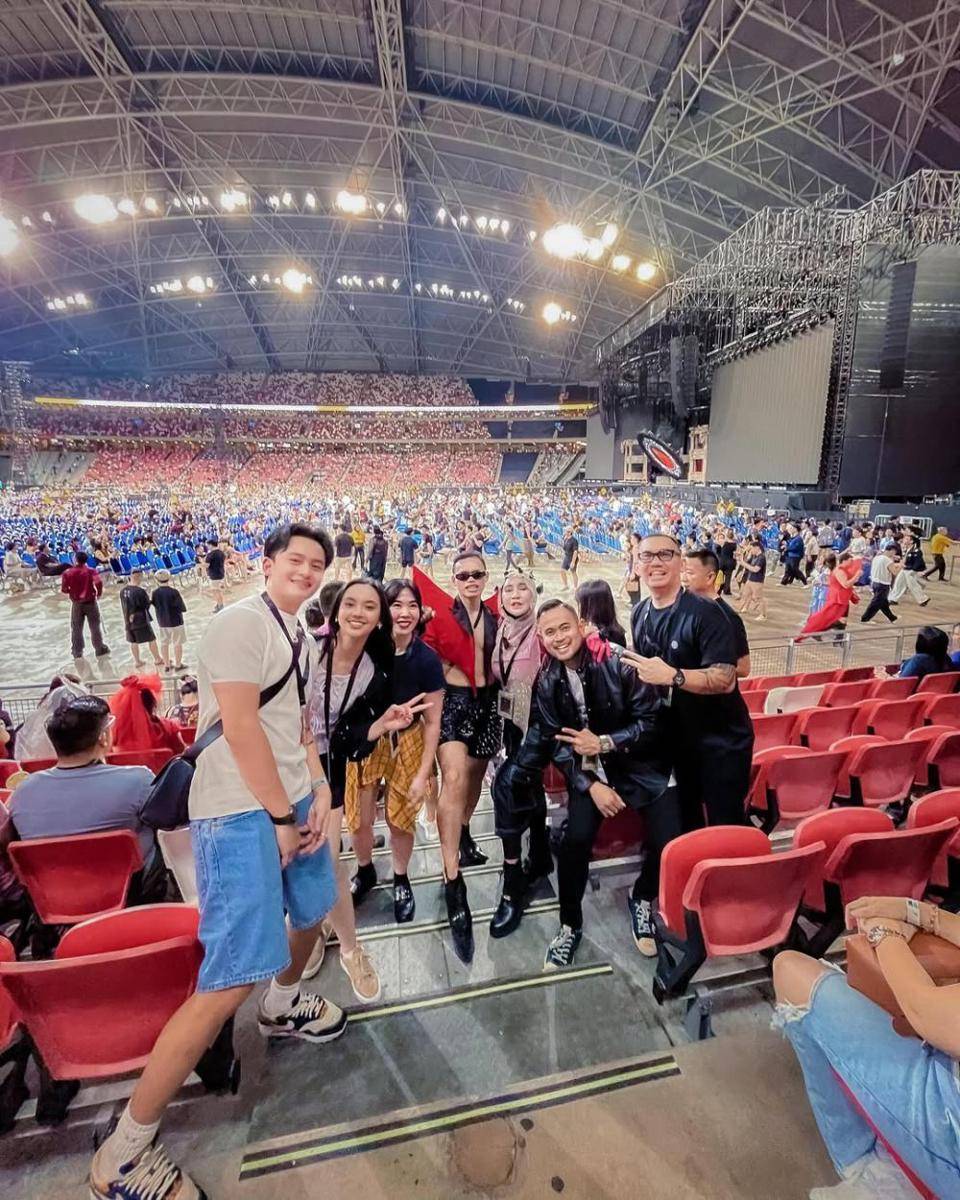 Lyodra dan geng nonton konser Lady Gaga di Singapura (instagram.com/wanda_haraa)