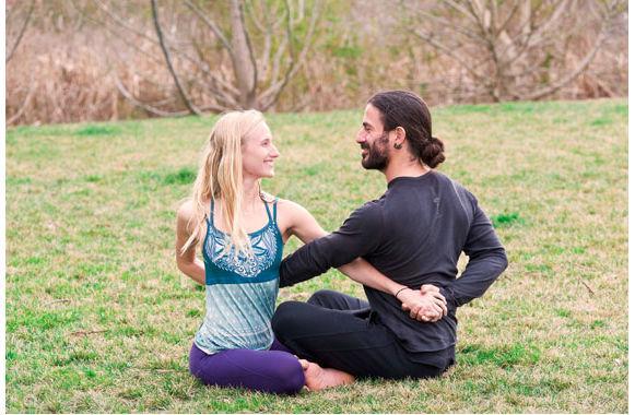 http://cdn.idntimes.com/content-images/post/old/60489-Yoga8_hannahfrancoyogawordpresscom.jpg