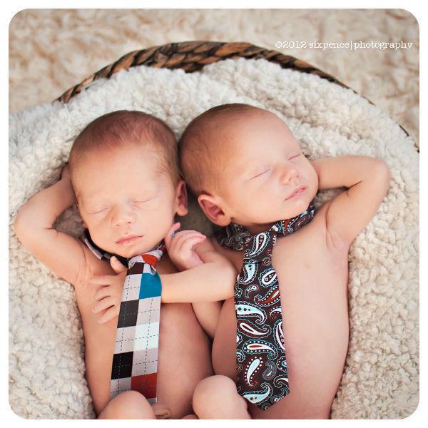 http://cdn.idntimes.com/content-images/post/old/63fa1-twins38_imgkid.jpg