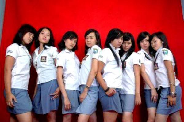 http://cdn.idntimes.com/content-images/post/old/6eb43-Anak-Gaul-Sma_wisbenbae_blogspot.jpg