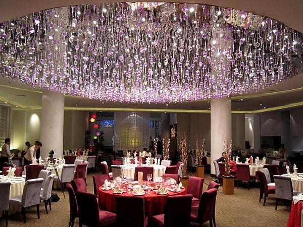 http://cdn.idntimes.com/content-images/post/20150905/6weddingku.jpg