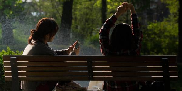 http://cdn.idntimes.com/content-images/post/old/71409-chatting---pexels.com.jpg