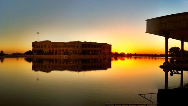 http://cdn.idntimes.com/content-images/post/old/7334c-Sunrise21_defgripne.jpg