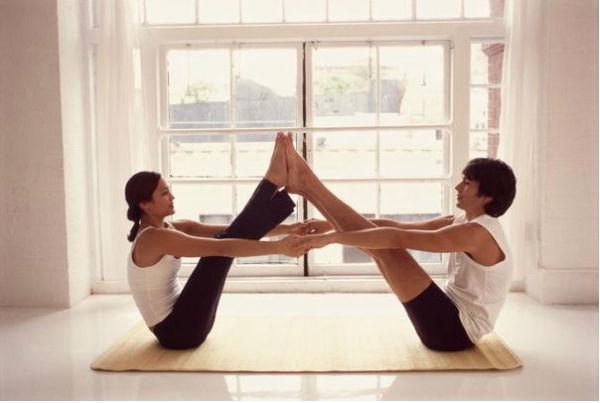 http://cdn.idntimes.com/content-images/post/old/7e589-Yoga1_livehealthychroncom.jpg