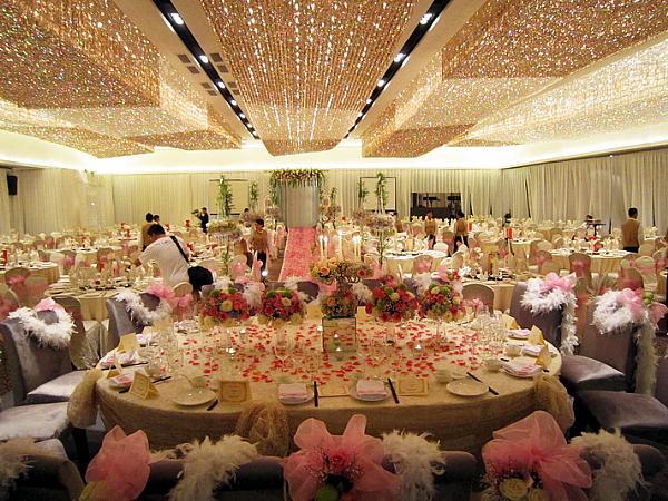 http://cdn.idntimes.com/content-images/post/20150905/7weddingku.JPG