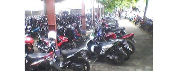 http://cdn.idntimes.com/content-images/post/old/80518-Amikom8_otomerconwordpresscom.jpg