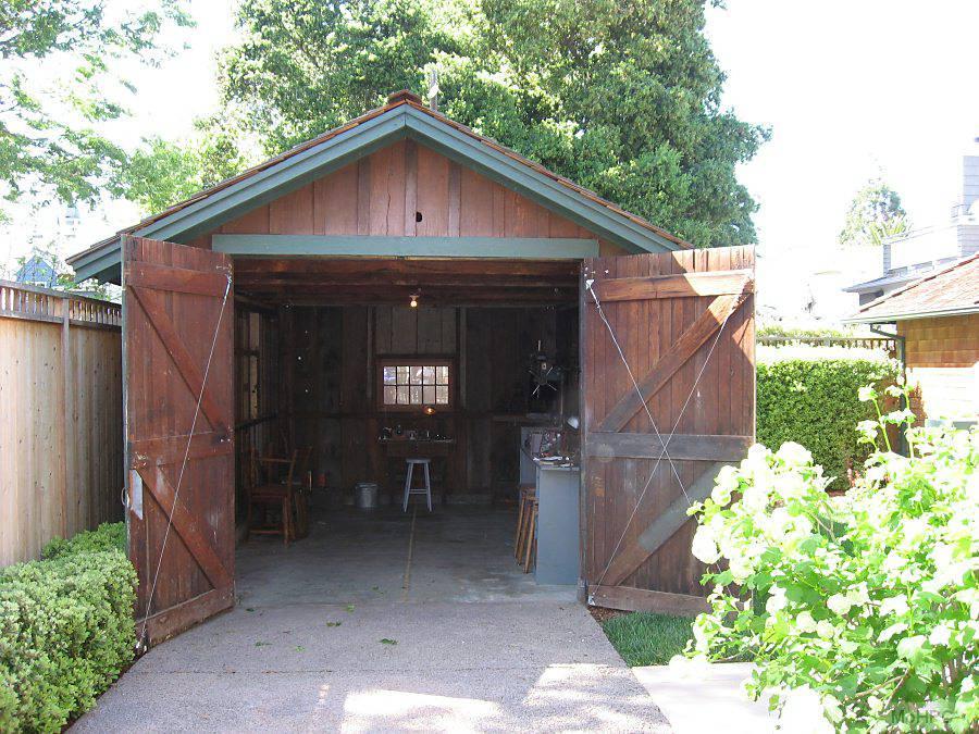 http://cdn.idntimes.com/content-images/post/old/84bc4-hpgarage1_hpmuseum_org.jpg