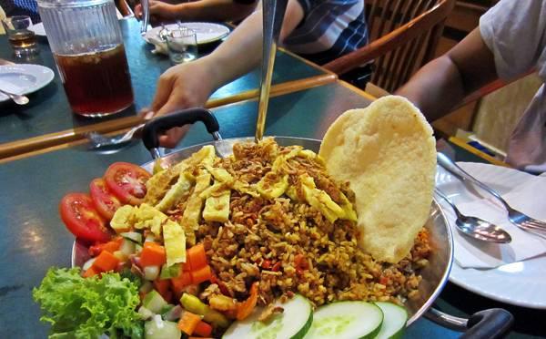 http://cdn.idntimes.com/content-images/post/old/9b0b5-Food9_intaninchanwordpress.jpg