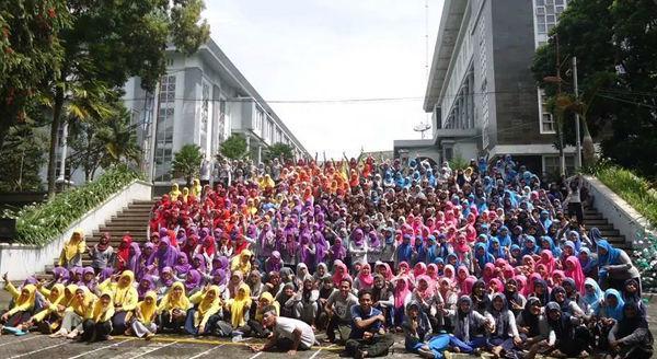 http://cdn.idntimes.com/content-images/post/old/9ba2f-UIN9_dokumenpribadi.jpg