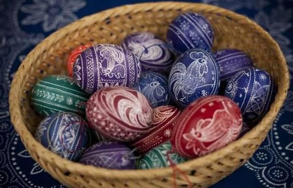 http://cdn.idntimes.com/content-images/post/old/9dbec-Telur12-Hungaria_boredpandacom.jpg
