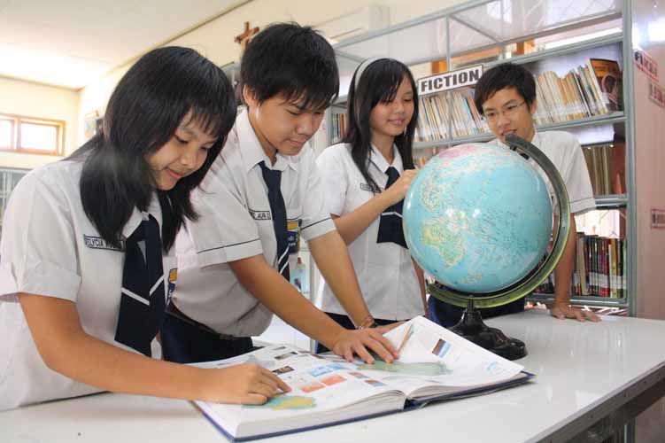 http://cdn.idntimes.com/content-images/post/20150925/9indoberita.jpg