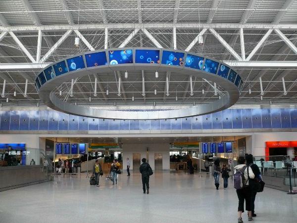 http://cdn.idntimes.com/content-images/post/20150810/Bandara3_airwaysnewscom.jpg