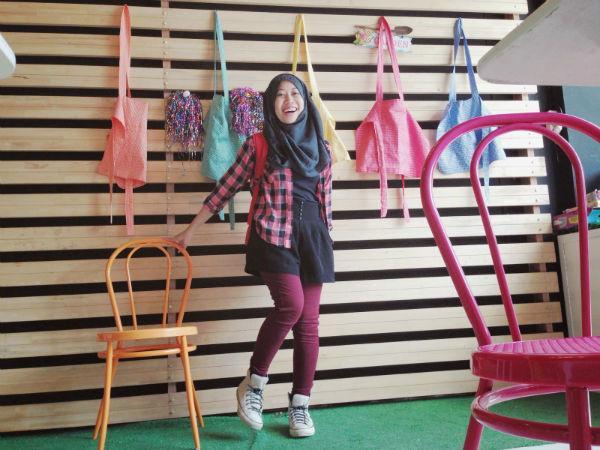 http://cdn.idntimes.com/content-images/post/20150812/Indonesia9_hijablookbooknu.JPG