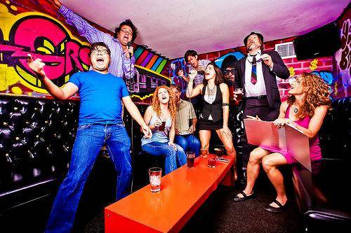 http://cdn.idntimes.com/content-images/post/20150907/Karaoke1.jpeg
