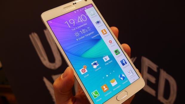 http://cdn.idntimes.com/content-images/post/20150916/Samsung-Galaxy-J5-Specs-Price-In-Nigeria.jpg