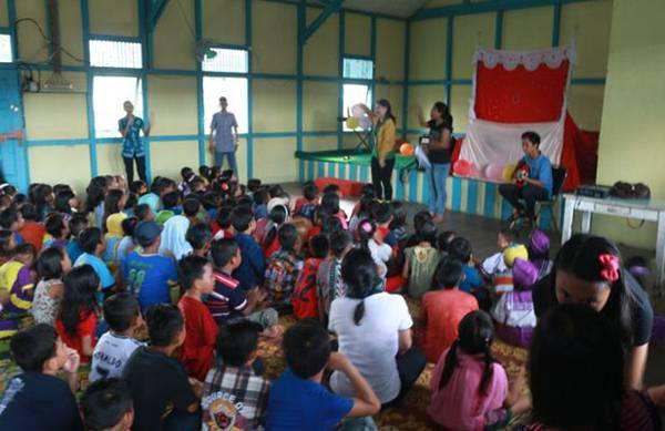http://cdn.idntimes.com/content-images/post/old/a43f8-ITHB22_dokumenpribadi.jpg