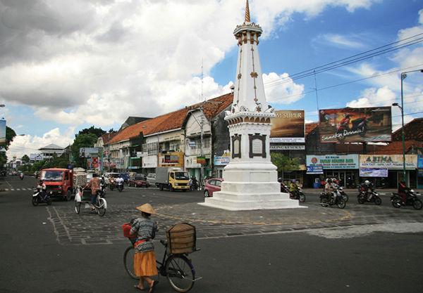 http://cdn.idntimes.com/content-images/post/old/a4dab-Jogja14_fotocommunitycom.jpg